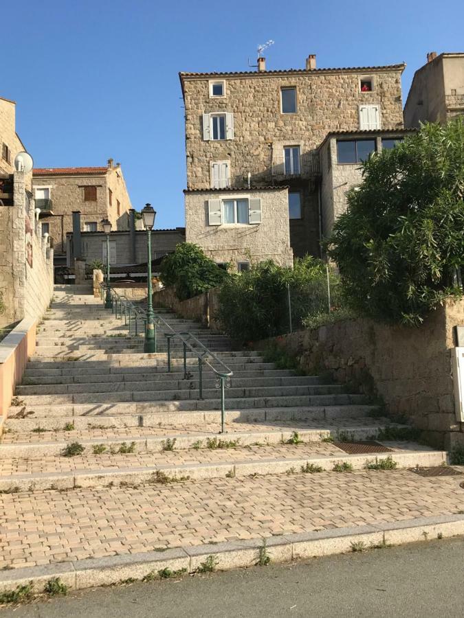 Grand Appartement Style Loft Bord De Mer Propriano  Exterior foto